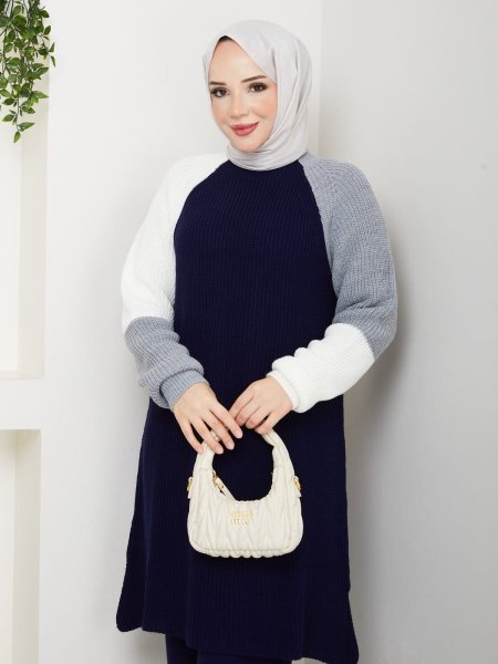 طقم صوف قصير